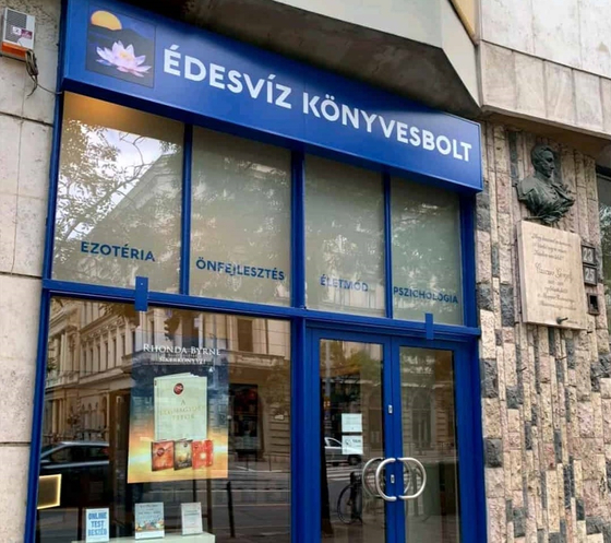 Ezoterikus kiadót vásárolt a kormányközeli kézben lévő Libri