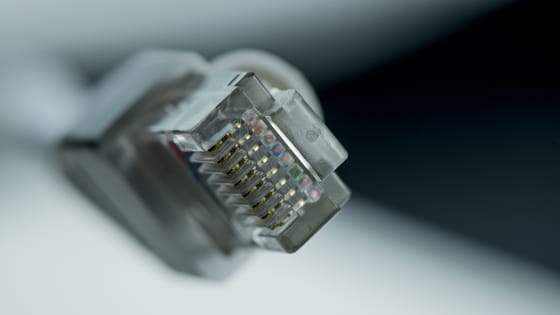 Újabb szabotázs Franciaországban: elvágták az internetkábelt, országszerte internetkimaradás volt