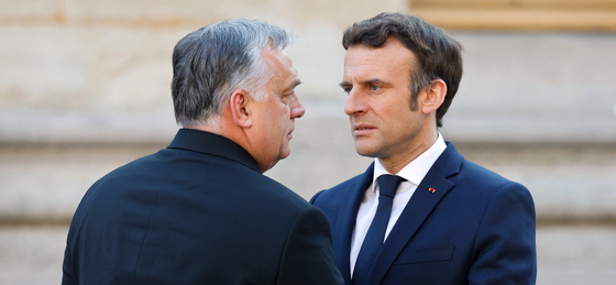 Orbán Viktor szerdán Emmanuel Macron meghívására Párizsban tárgyal a francia elnökkel