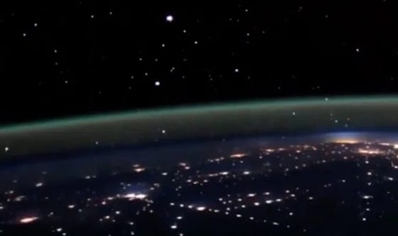Gyönyörű, de nagyon szomorú videót készített a Földről a NASA űrhajósa