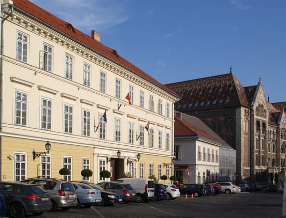 Felpörgött a budavári bérlakások kiárusítása, van olyan ingatlan, amit 15 százalékos áron lehet megvenni