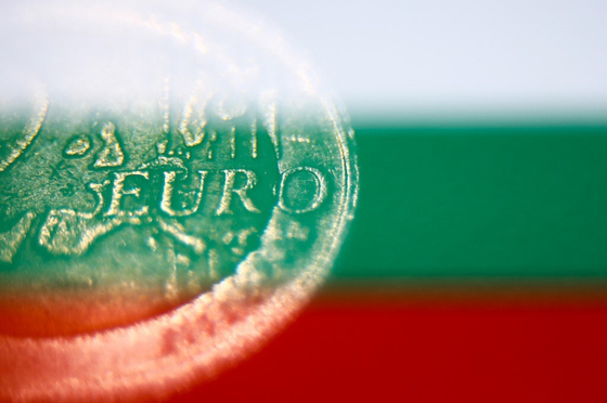 Jövőre várhatóan már a bolgárok is euróval fizethetnek