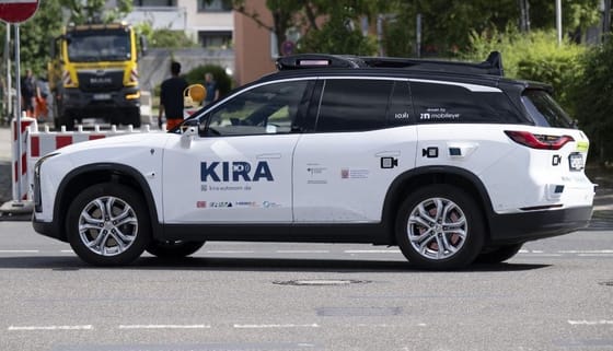 Elindultak az első önvezető taxik Németországban