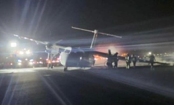 Kigyulladt az Air Canada járatának bal szárnya – videó