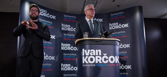 Szlovák elnökválasztás: A nyugatos ex-külügyminiszter győzelmét hozta az első forduló, Fico jelöltje második