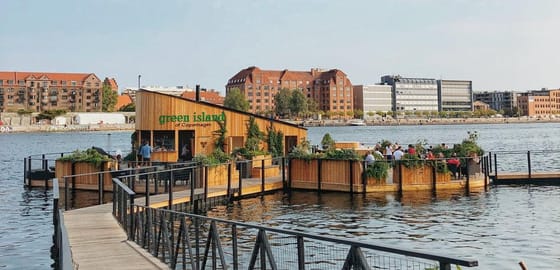 Koppenhágában ingyen kávét vagy sütit kapnak a turisták, ha tesznek a fenntarthatóságért