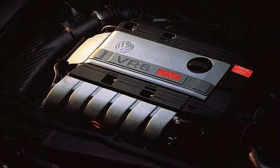 Vége, nincs tovább: 33 év után búcsúzik a VW legendás 6 hengeres motorja
