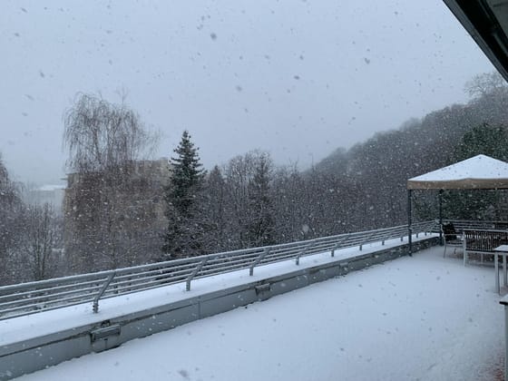 Sokfelé kifehéredett a táj Magyarországon, és lehet havazás a folytatásban is