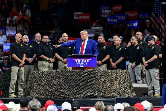 Elengedték azt a fegyverest, akit Trump kampánygyűlésénél kaptak el