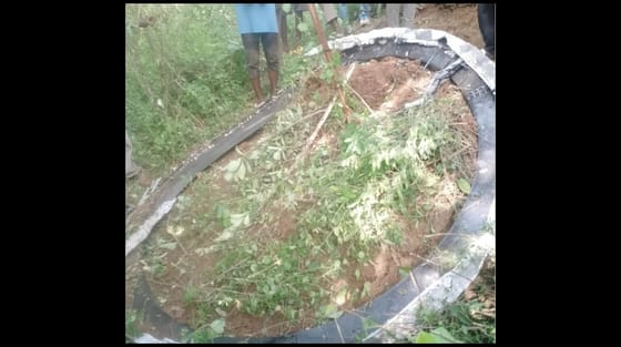 Még mindig rejtély, mi lehet az az 500 kg-os tárgy, ami egy kenyai falura esett