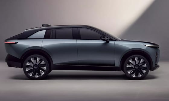 Hatalmas elektromos luxus villanyautó Indiából