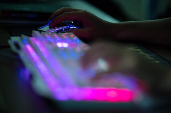 „Ipari nagyságrendűre” dagadt az illegális sportstreamelés