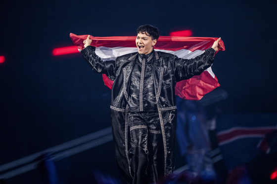Ausztria nyerte az EurovĂziĂłt, Izrael a tiltakozások ellenĂ©re is második lett