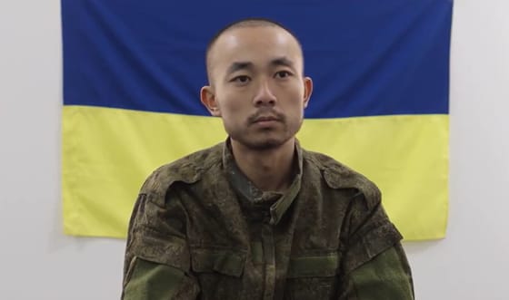 „Meg akarod mutatni, milyen erős vagy?” – Az oroszok videókon toboroznak kínaiakat a hadseregükbe