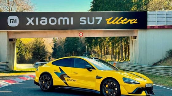 Annyira nyomul a Xiaomi az autóiparban, hogy megvették a Nürburgring egyik kanyarját