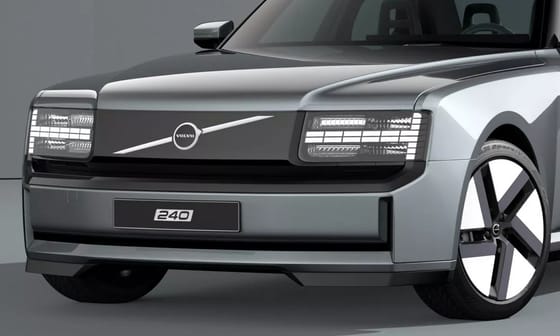 Remek retró húrokat penget a kockaforma, legújabb Volvo