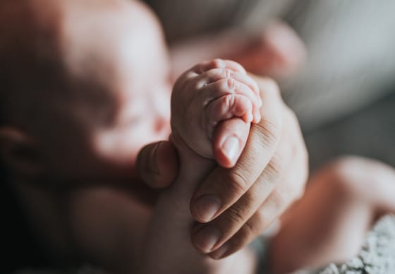 Bizonytalan, hogy folytatódik-e az újszülöttek ingyenes SMA-szűrőprogramja, pedig csak korai terápiával kezelhető a gerincvelő-eredetű izomsorvadás