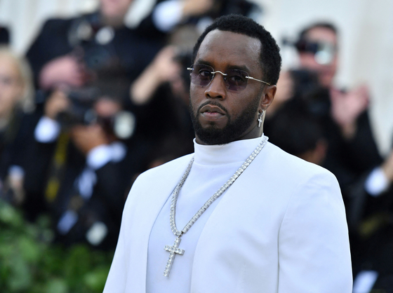 Újabb öt ember vádolja szexuális visszaéléssel Sean „Diddy” Combs rappert