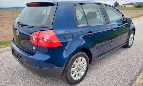 Nem elírás, 147 kilométerrel árulják ezt a régi VW Golfot
