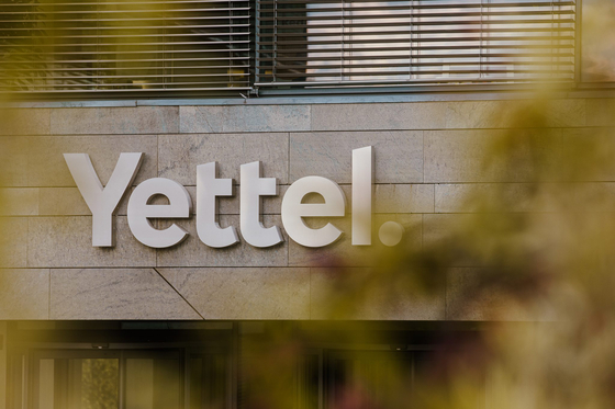 Ki kell adnia a kormánynak a Yettel-privatizáció adatait