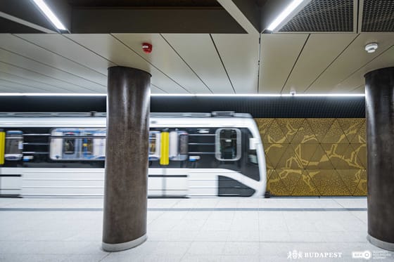 Téves tűzriasztás miatt nem közlekedett a hármas metró a Deák tér és Kőbánya-Kispest között