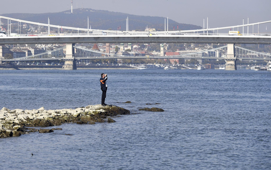 Történelmi pillanat jön a Dunán