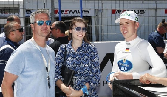 Ralf Schumacher fia nagyon örül, hogy az apja megtalálta a szerelmet