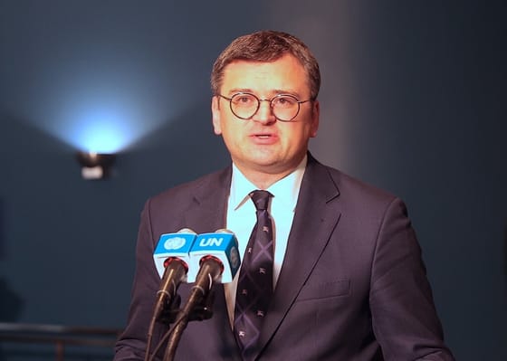 Ukrajna: lemondott Dmitro Kuleba külügyminiszter, és több más vezető politikus is