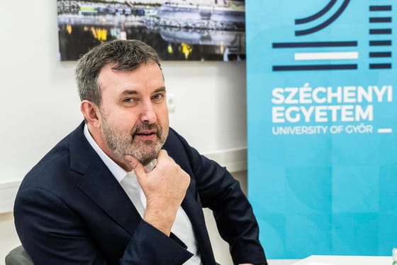 Majdnem egymilliárdos állami megbízást kapott Palkovics László barátjának cége