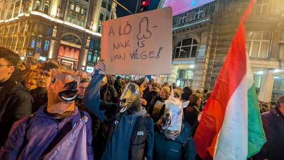 Engedélyezte a hídfoglalást Hadházyéknak a rendőrség