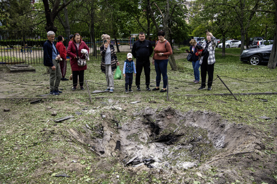 Ketten meghaltak Kijevben, miután az oroszok Ăşjabb támadást indĂtottak az ukrán fĹ‘város ellen