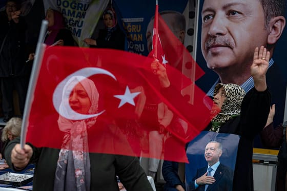 Hiába nyert a kurdbarát párt polgármesterjelöltje, Erdogan pártja elvenné a mandátumot – tiltakozik a török ellenzék