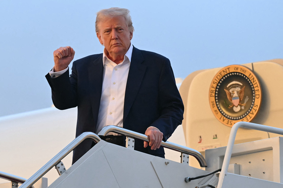 Donald Trump 1000 dollárt fizetne azoknak a bevándorlóknak, akik hazatoloncolják saját magukat
