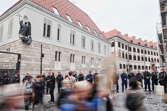 Megint a Karmelitában jártak a kormánypárti médiumok vezetői