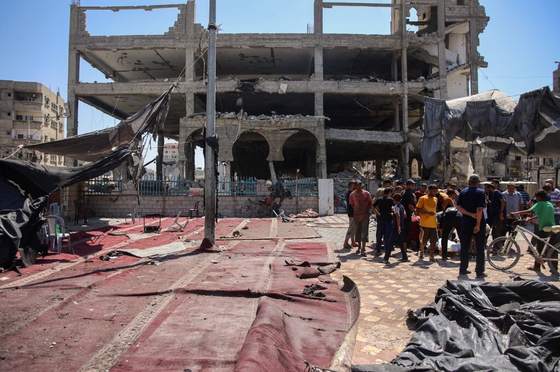 Ideiglenes mecsetet bombázott le az izraeli hadsereg egy gázai menekülttáborban