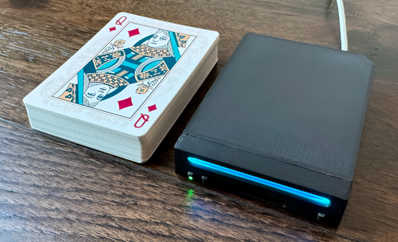 A Nintendo legendás konzolja: mint egy pakli kártya, akkora a világ legkisebb Wii gépe