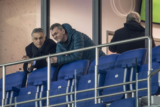 Garancsinak elege lett, felajánlotta 1 forintért a Fehérvár FC-t Cser-Palkovicsnak