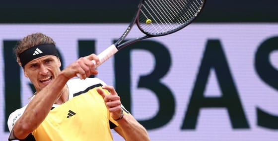 Villám csapott Zverev repülőgépébe, miközben a Roland Garrosra utazott