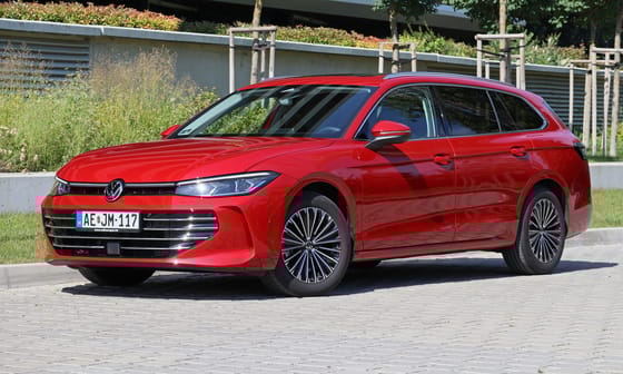 Tényleg ördögtől való egy dízel kombi? Teszten a vadonatúj VW Passat