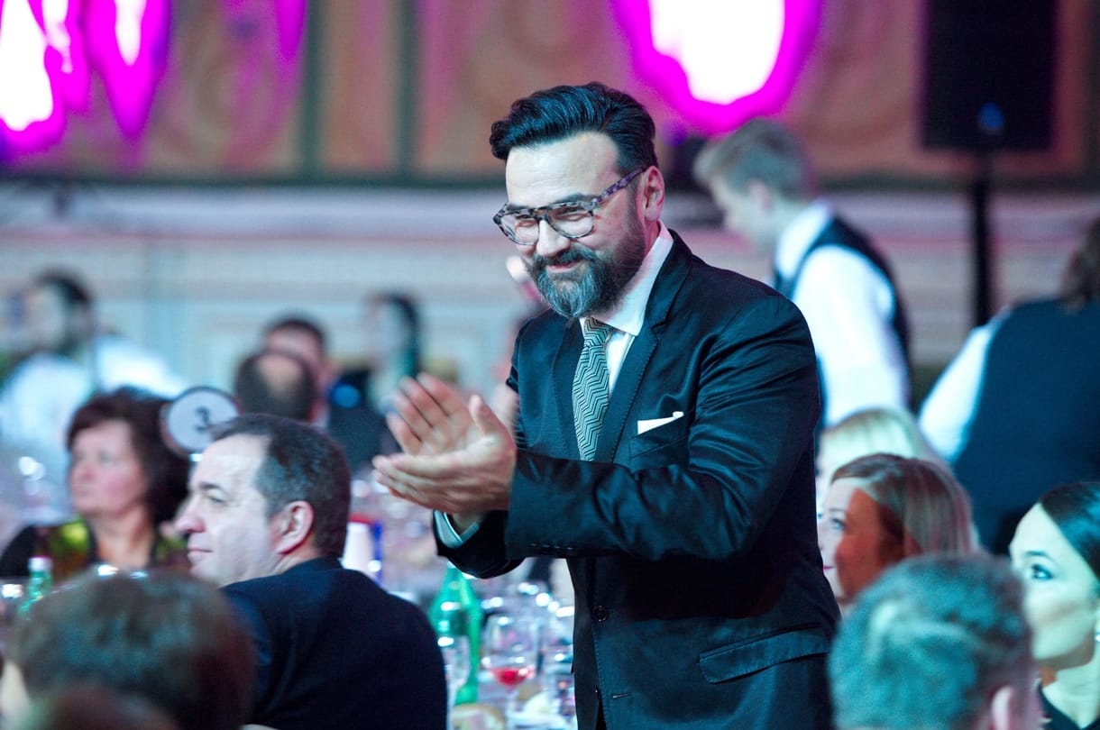Gianni a csúcson: NER-celebek kedvenc budai helyén nyit éttermet 