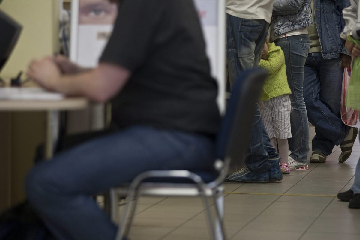 Magas lesz a munkanélküliség az elemzők szerint 