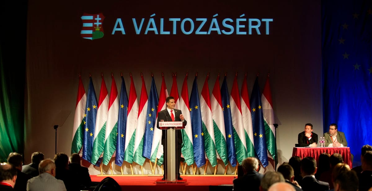 Schmitteztek és magukat kritizálták zárt ajtó mögött a szocialisták - galéria