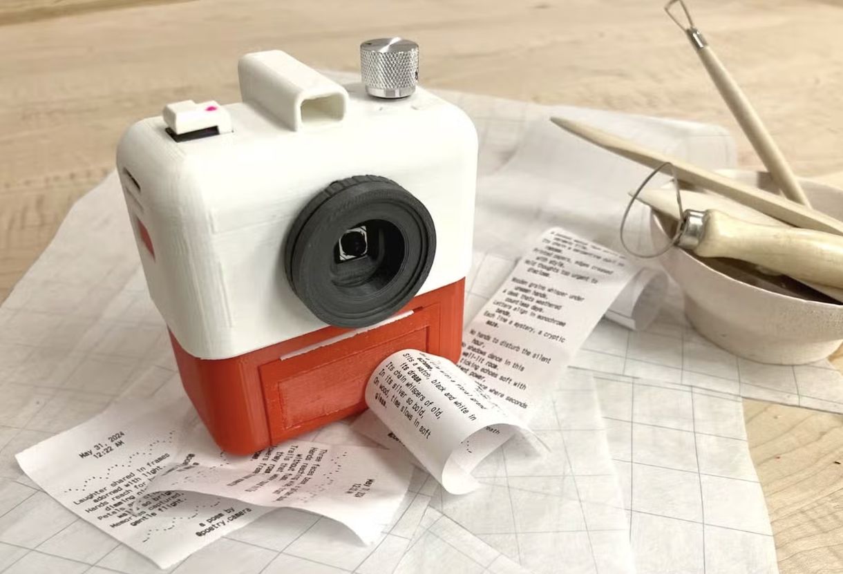 Fényképek helyett verset készít ez a kamera – videó
