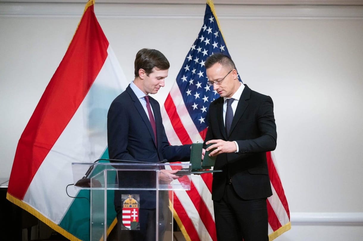 Szijjártó kitüntette Trump vejét, ő pedig 