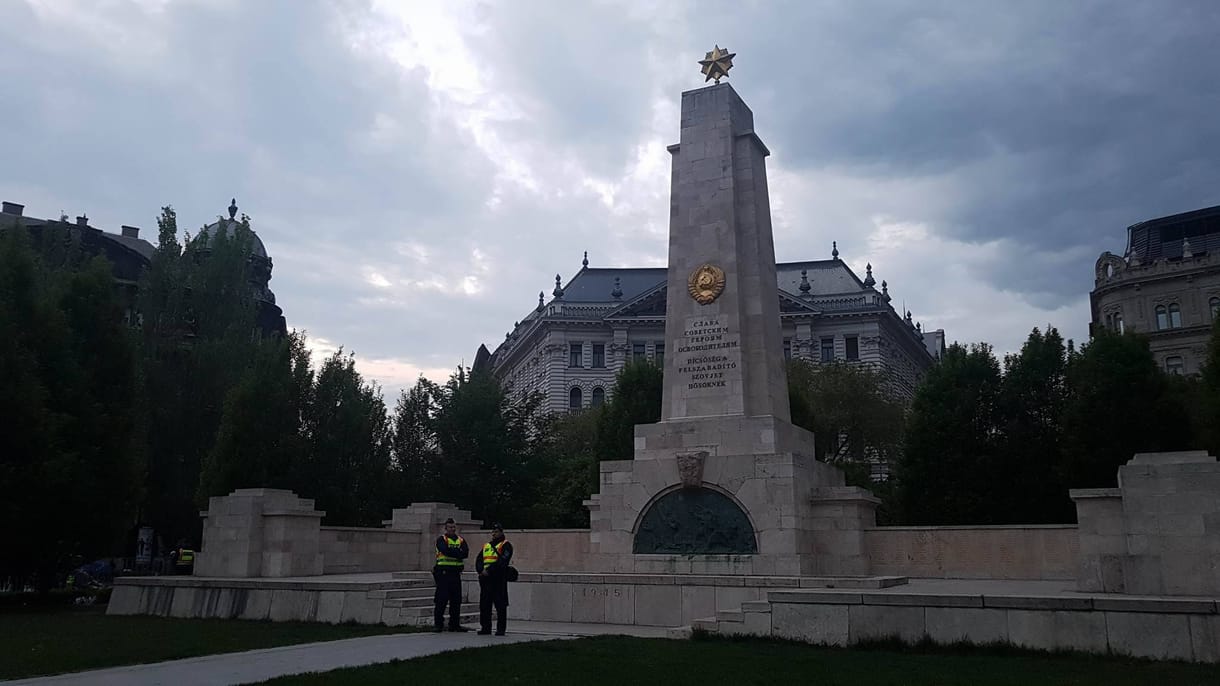 Megszólalt Moszkva a budapesti festékeslufik miatt