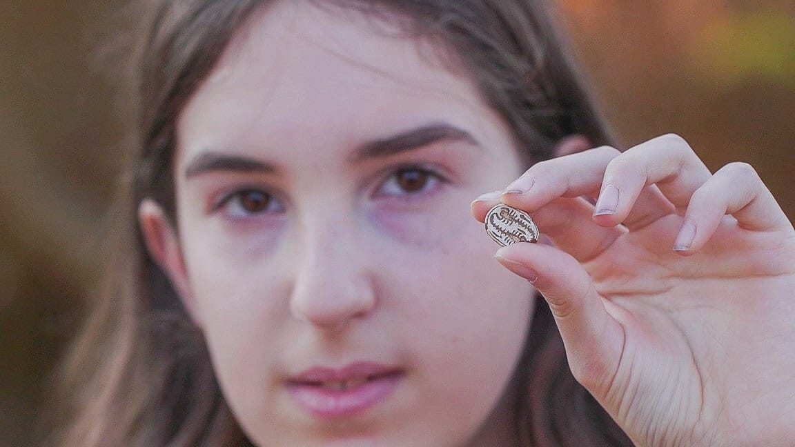 3500 éves egyiptomi amulettre bukkant túrázás közben egy 12 éves lány