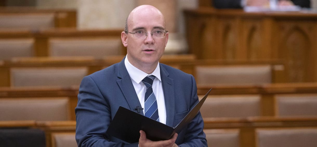Az államtitkár reméli, rendben el lehet kezdeni a tanévet