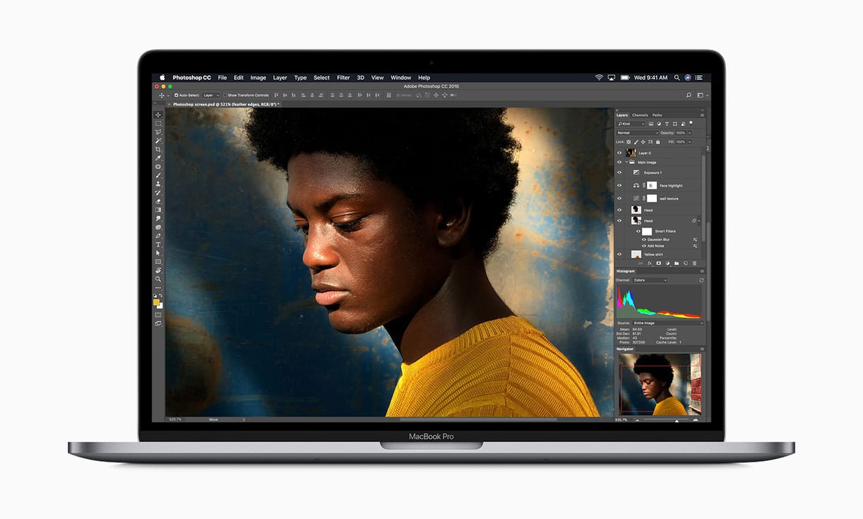 Új MacBook Pro jöhet március végén, különleges kijelzővel