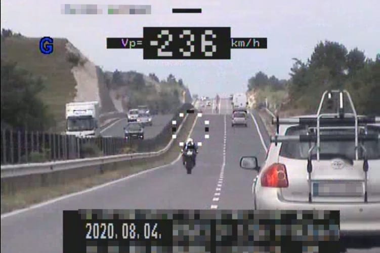 236-tal ment egy motoros Hajmáskérnél, majd kijelentette 