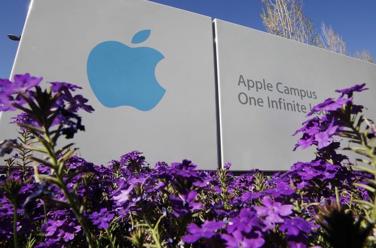 Az Apple, ha kell, akár az ördöggel is szövetkezik